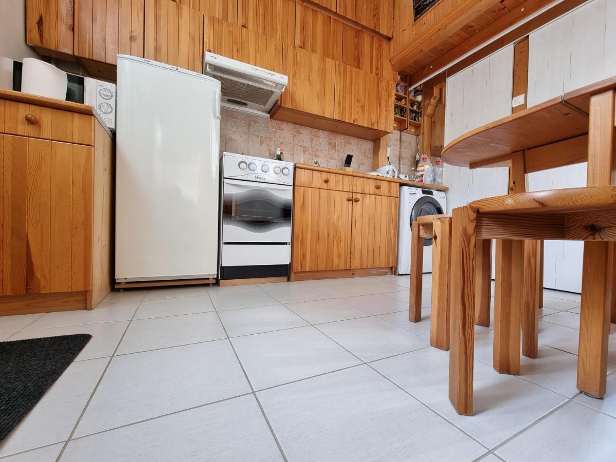 Little Cozy Apartman Miskolc Exterior foto