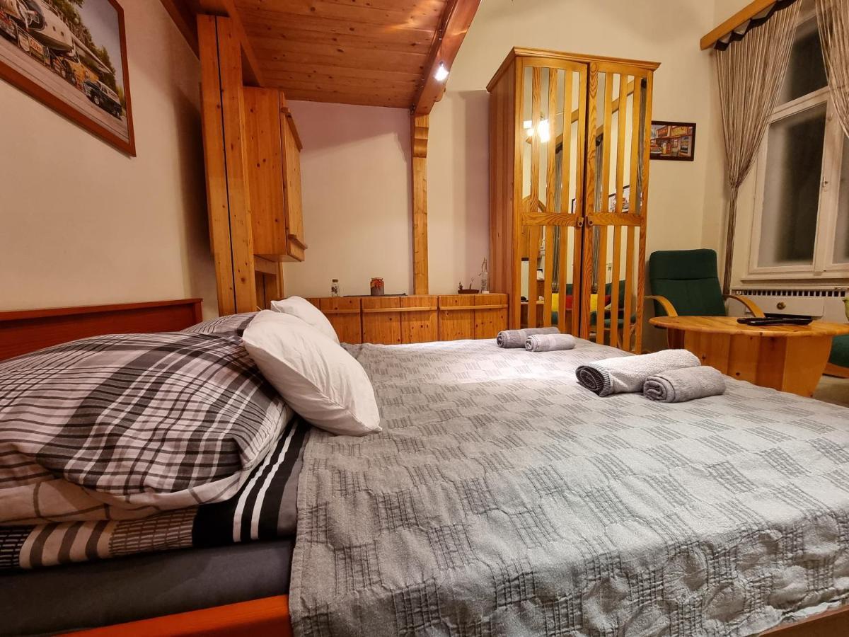 Little Cozy Apartman Miskolc Exterior foto