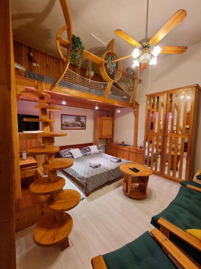 Little Cozy Apartman Miskolc Exterior foto